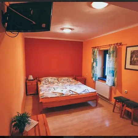 Affittacamere Kacerov Červená