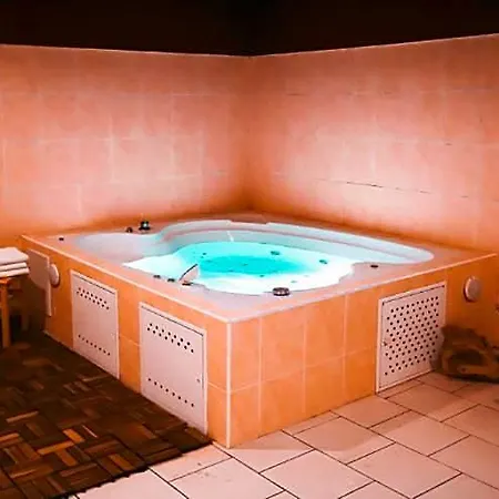 Guest house Kacerov 3*